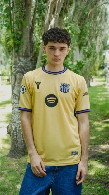 BARCELONA YAMAL ALTERNATIVA