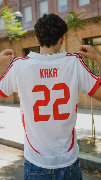 DSC03707 MILÁN KAKA ALTERNATIVA (RETRO)